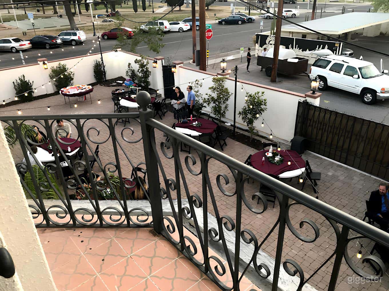 The Rubi House - 1903 Italianate Victorian Manor Photo 3