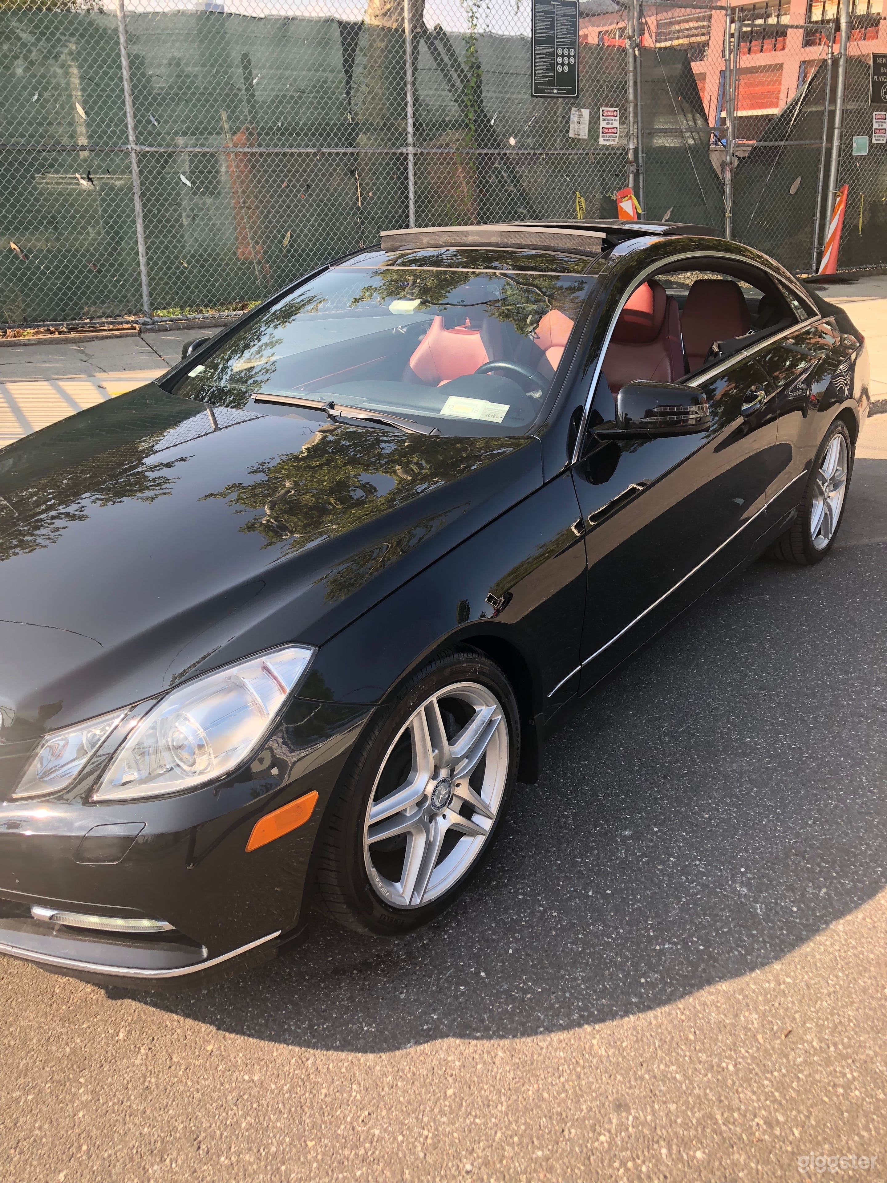 Sleek Mercedes E Class Coupe Red Bucket Seats  Photo 3