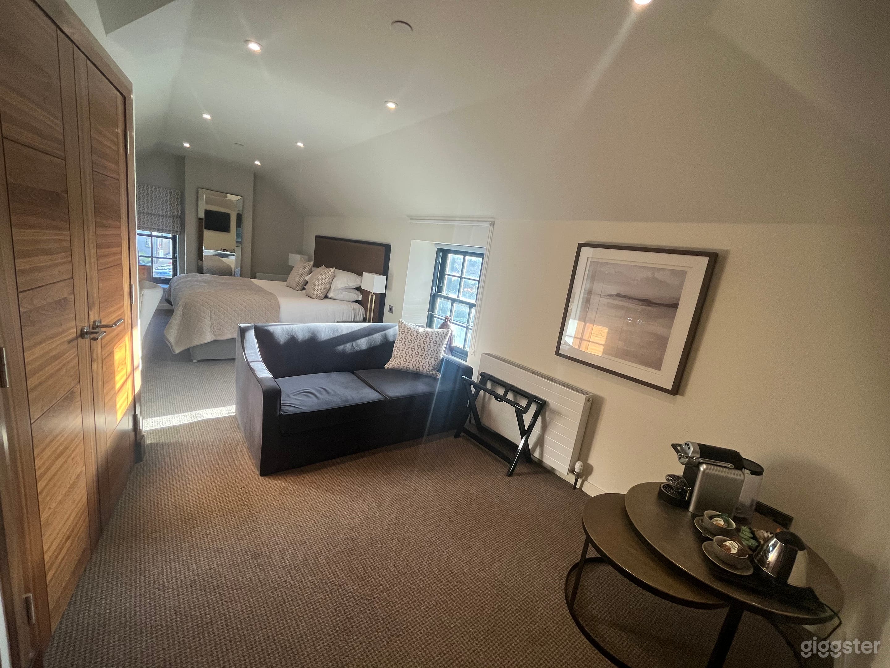 Dumbarnie Junior Suite Photo 4