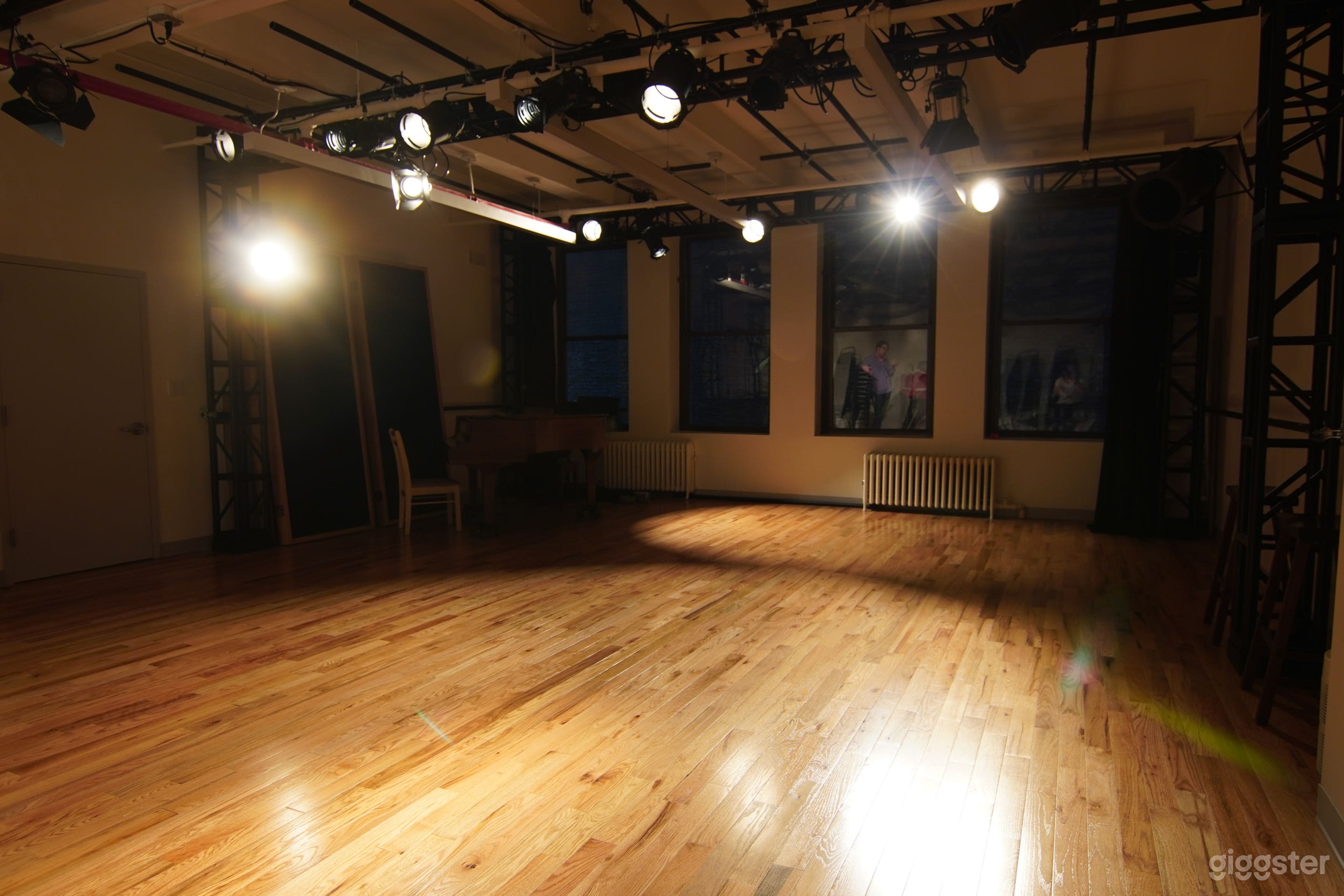Midtown Flexible Studio Space Photo 4