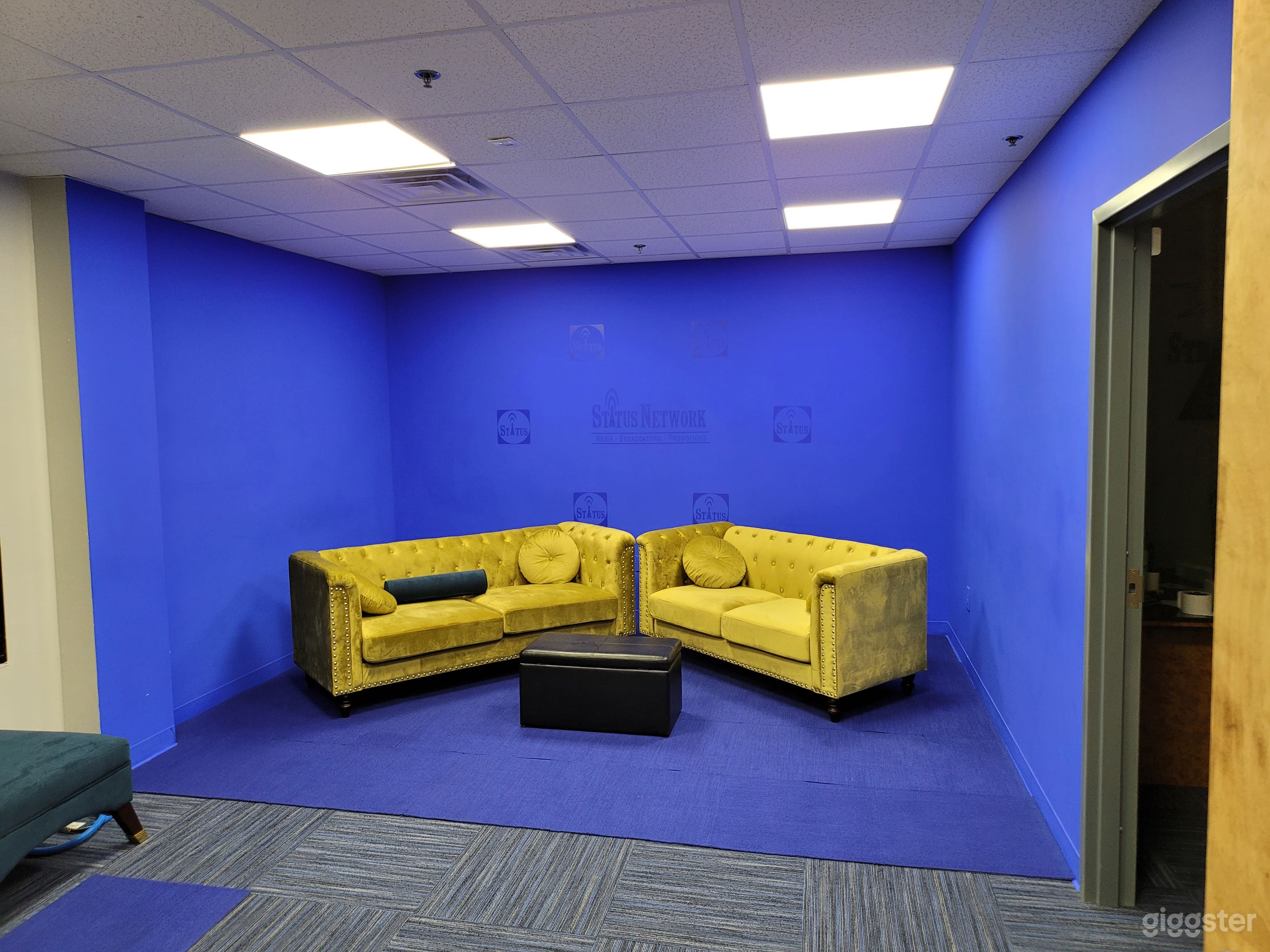 Studio B with curtains no pulled.