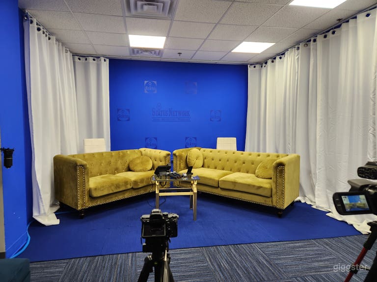  Studio B with curtains pulled half way. 