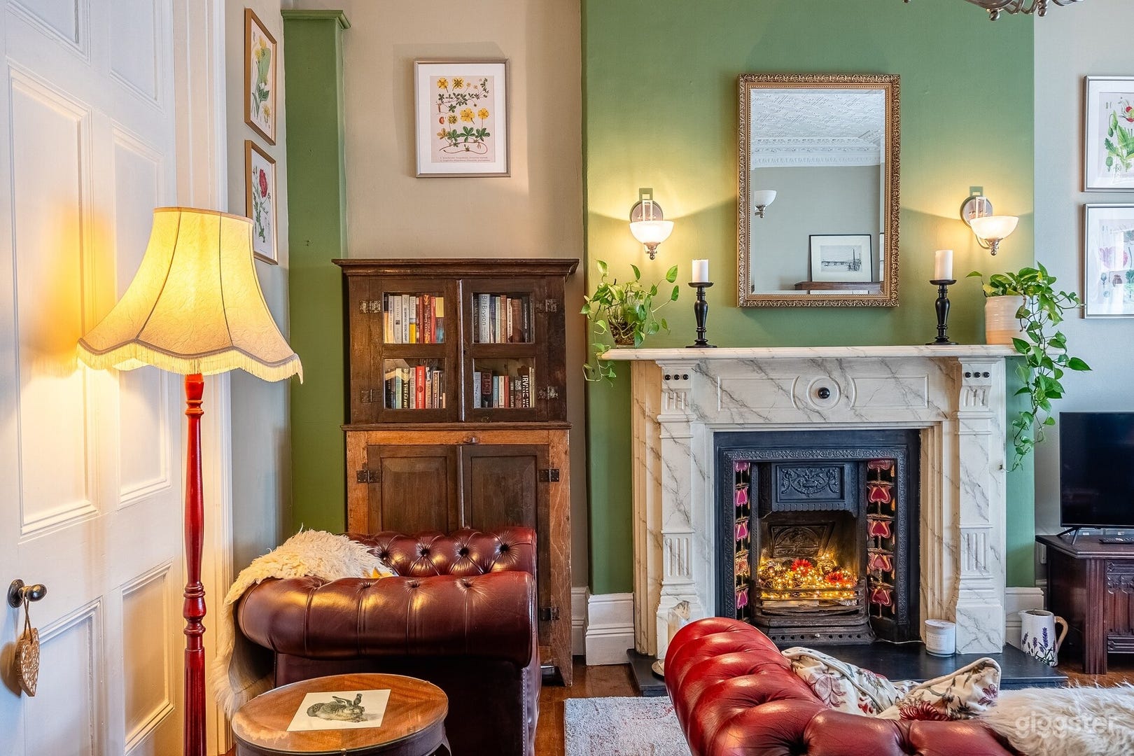Regency Studio: Historic Victorian Luxury w/ Parking Photo 3