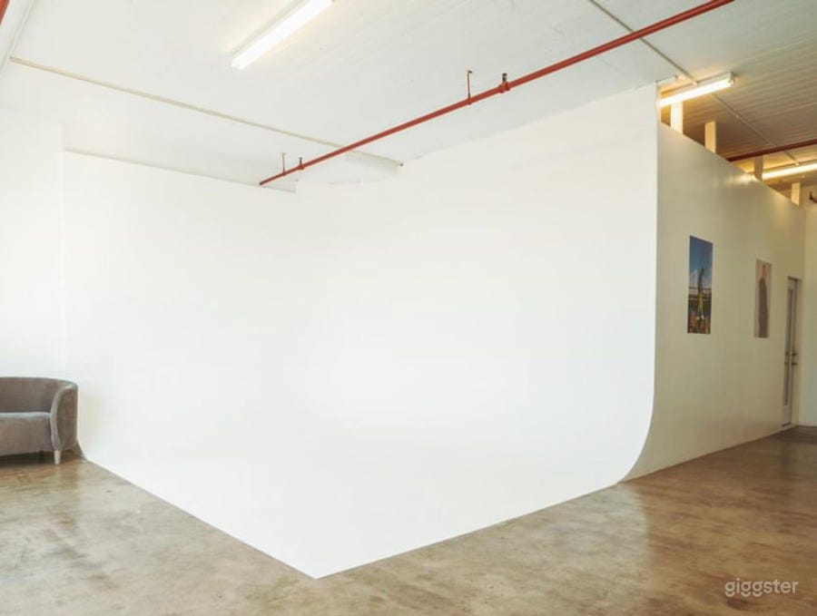 Loft Style Film Studio with Cyc Wall Photo 3