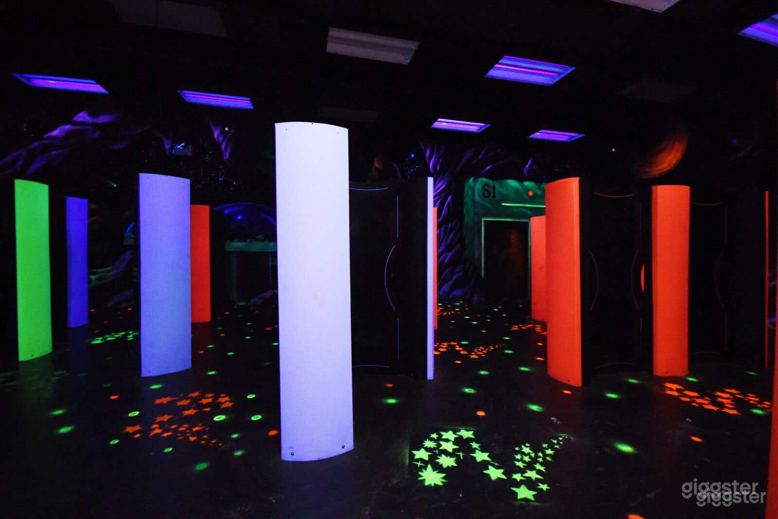 Laser Tag Facility with Arcades Photo 3