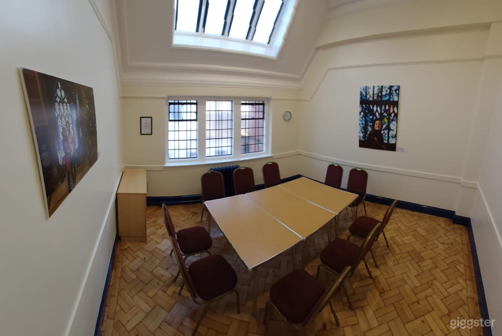 Room 51 and 49 Photo 1