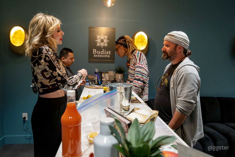  Modern Cannabis Lounge with Sleek Urban Vibes 