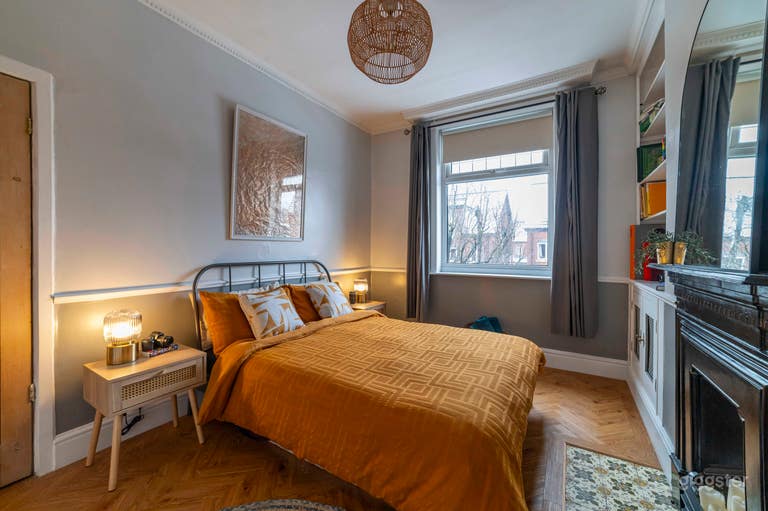  Modern & Moody Victorian Semi 