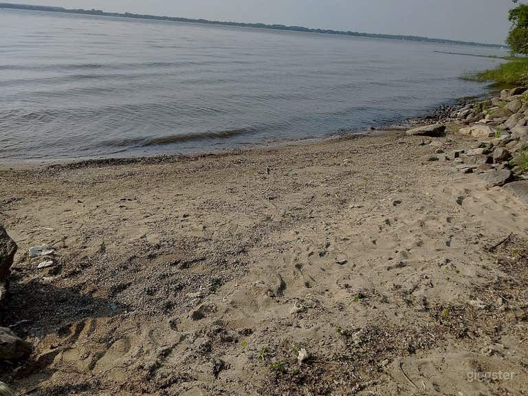  The sandy part of the beach 