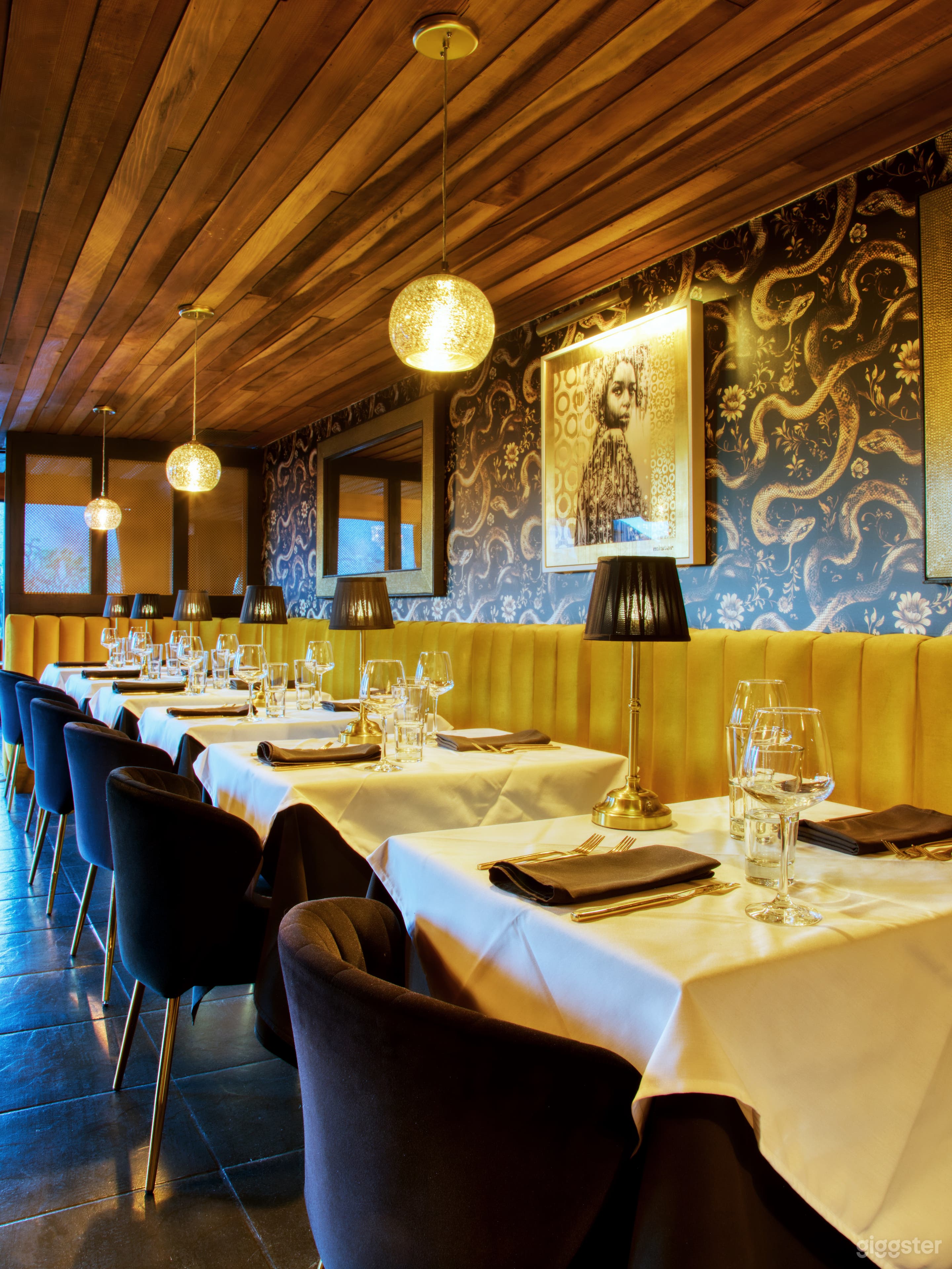 Desert Chic Venue w/ Iconic Music Hall (7000 SF) Photo 3