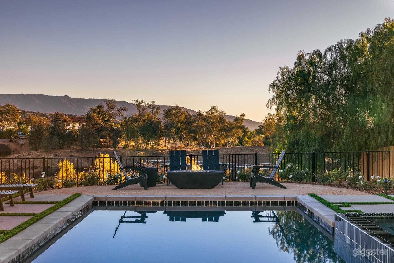 Vintner's Village Outdoor Pool Photo 4