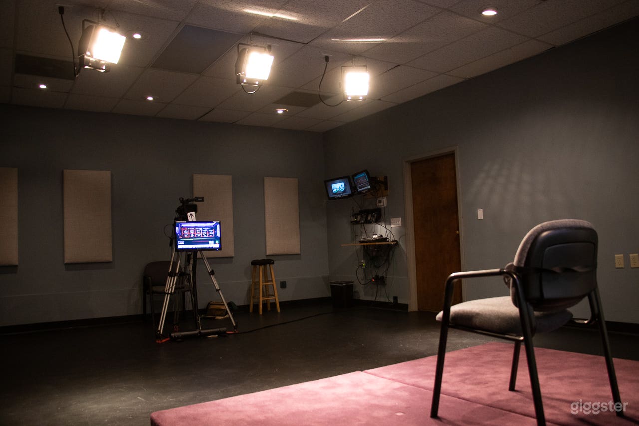 Video Production Studio In Nashville - Studio D Photo 1