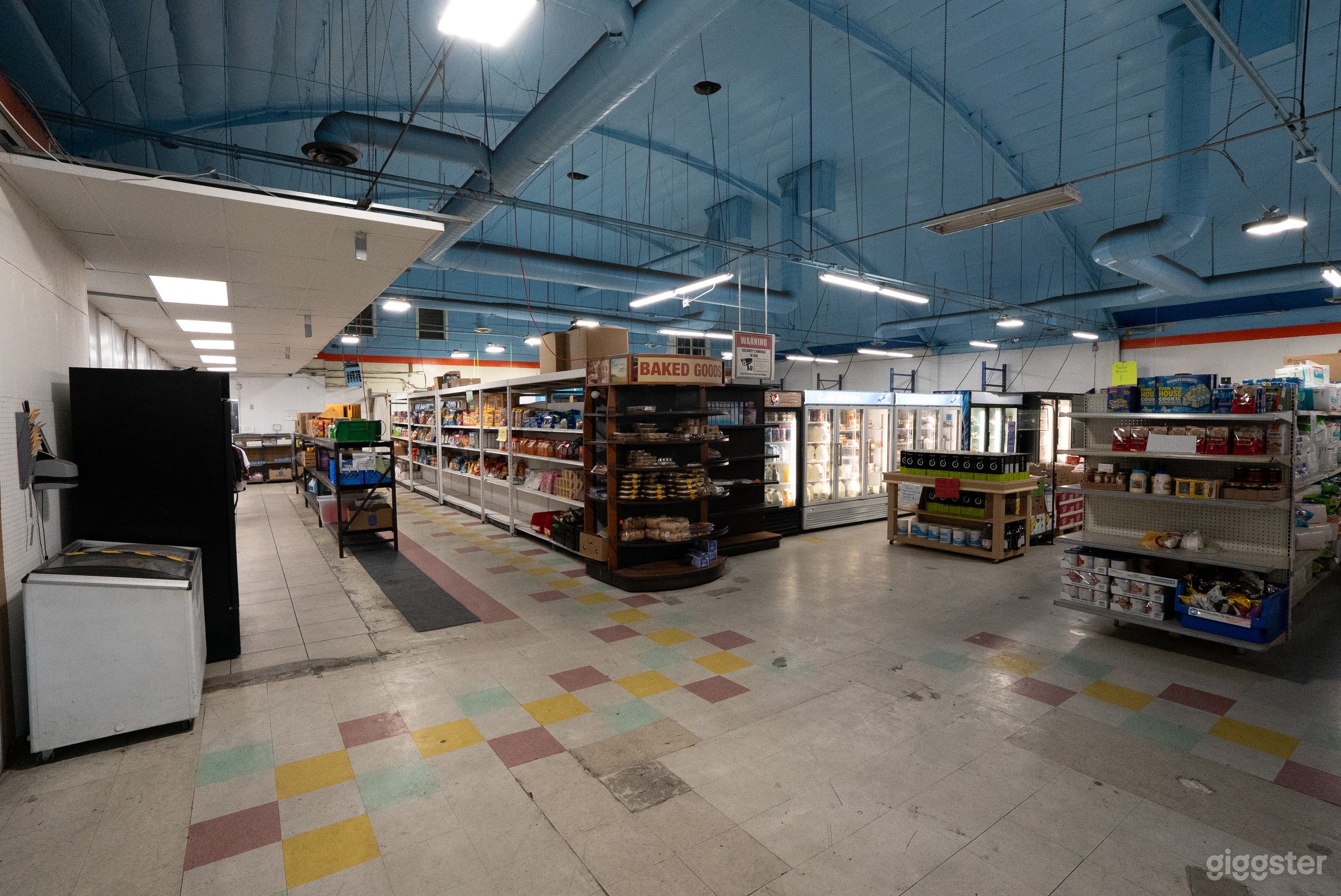 Grocery Market Photo 3
