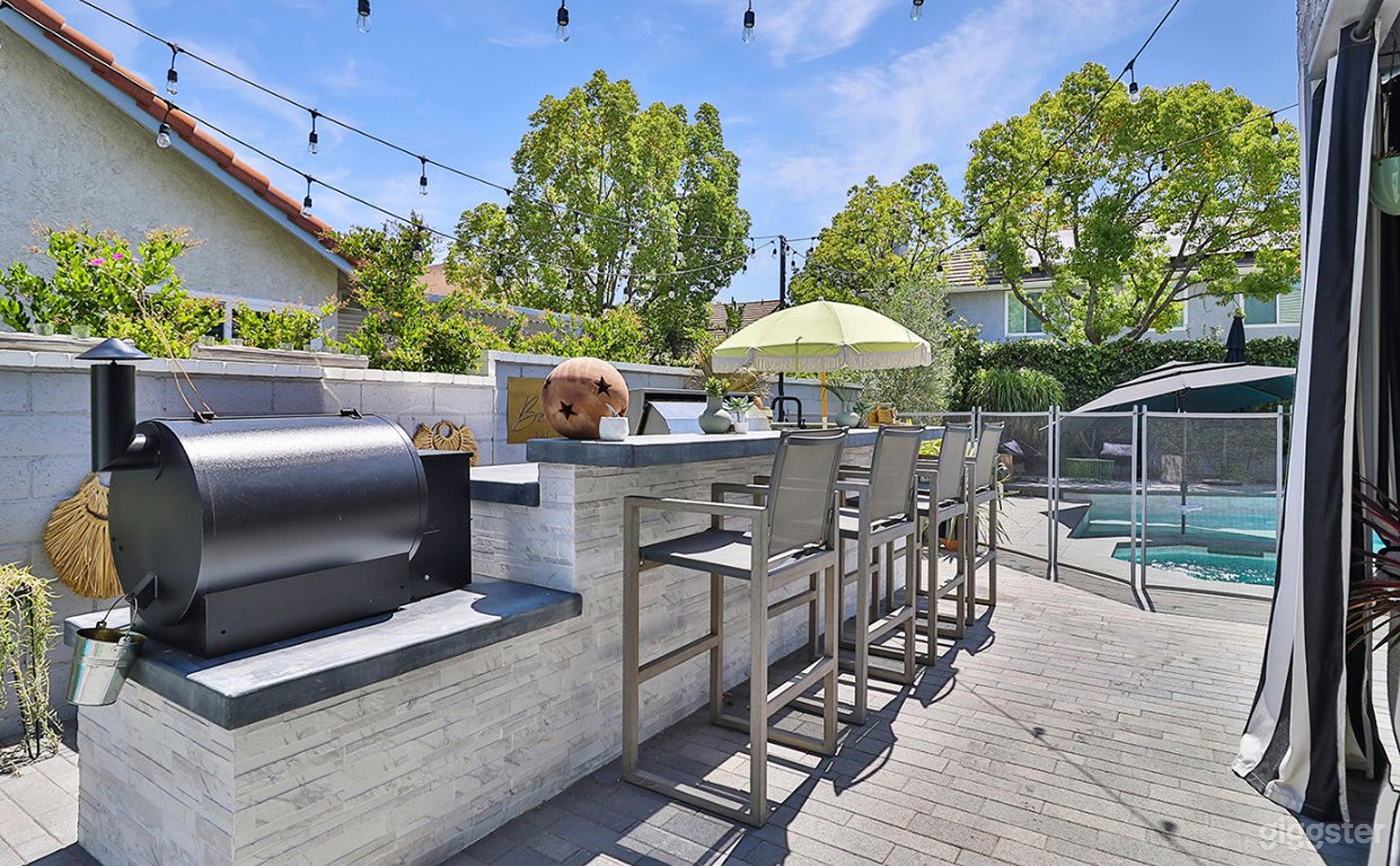 Tropical Poolside Elegance Photo 4