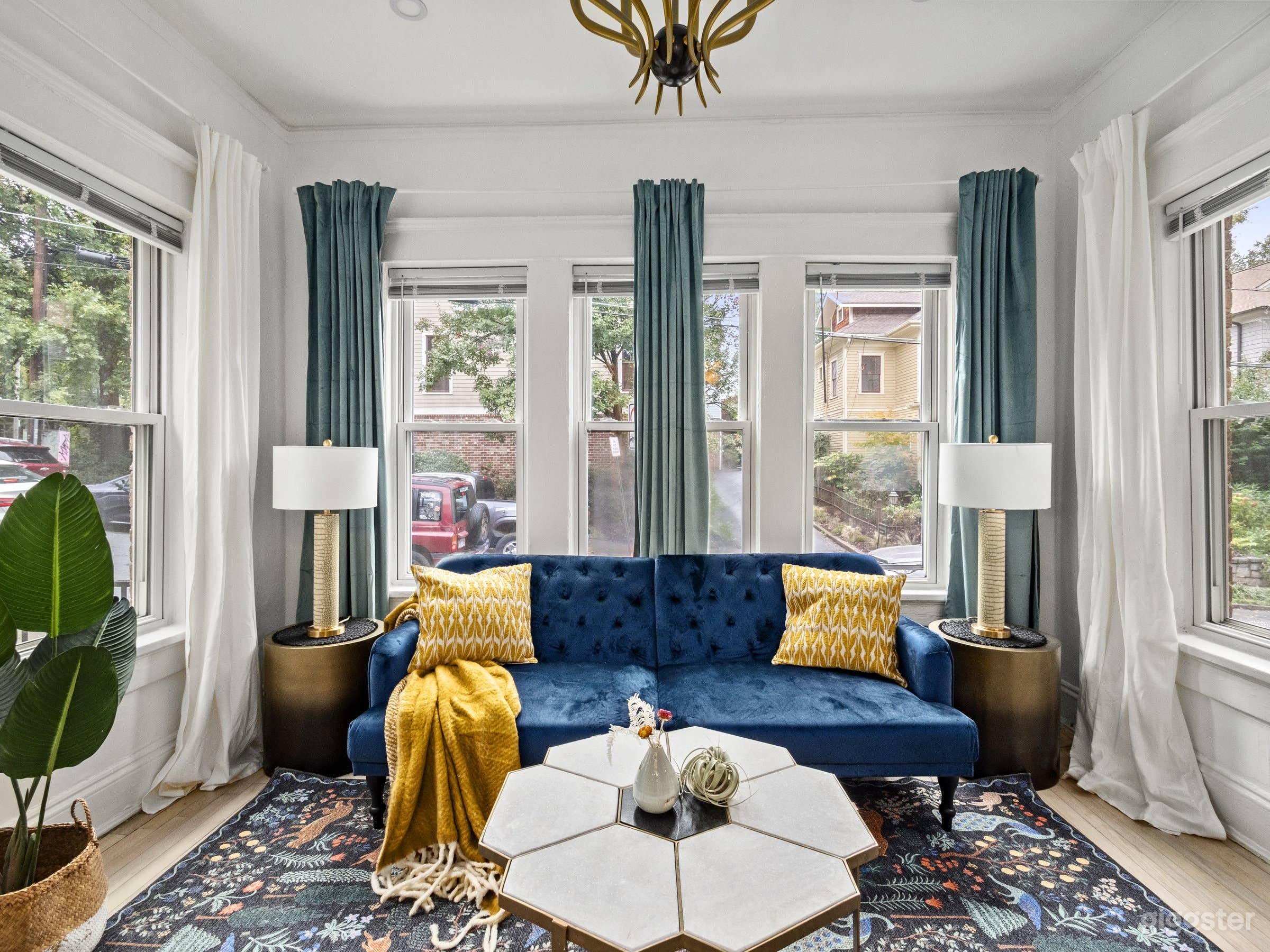 Field of Green| Stocked Furnished Rental Apartment Photo 1