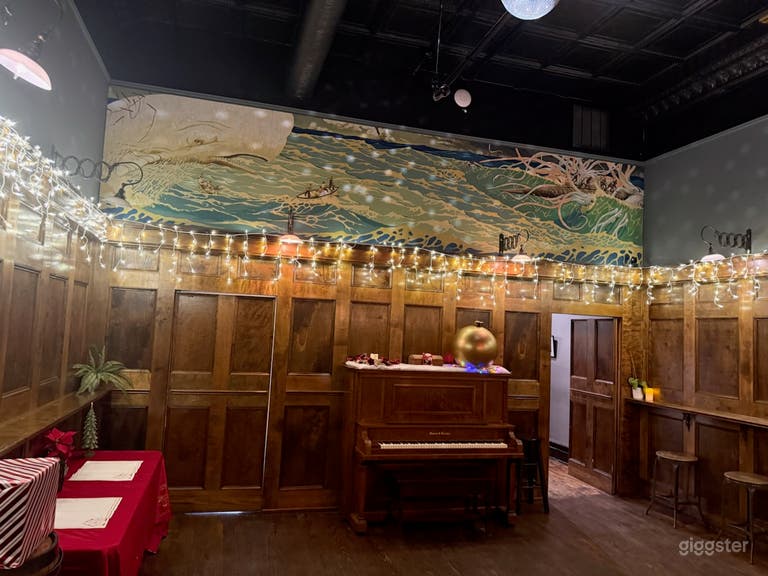  Artistic Gallery House Wedding Venue 