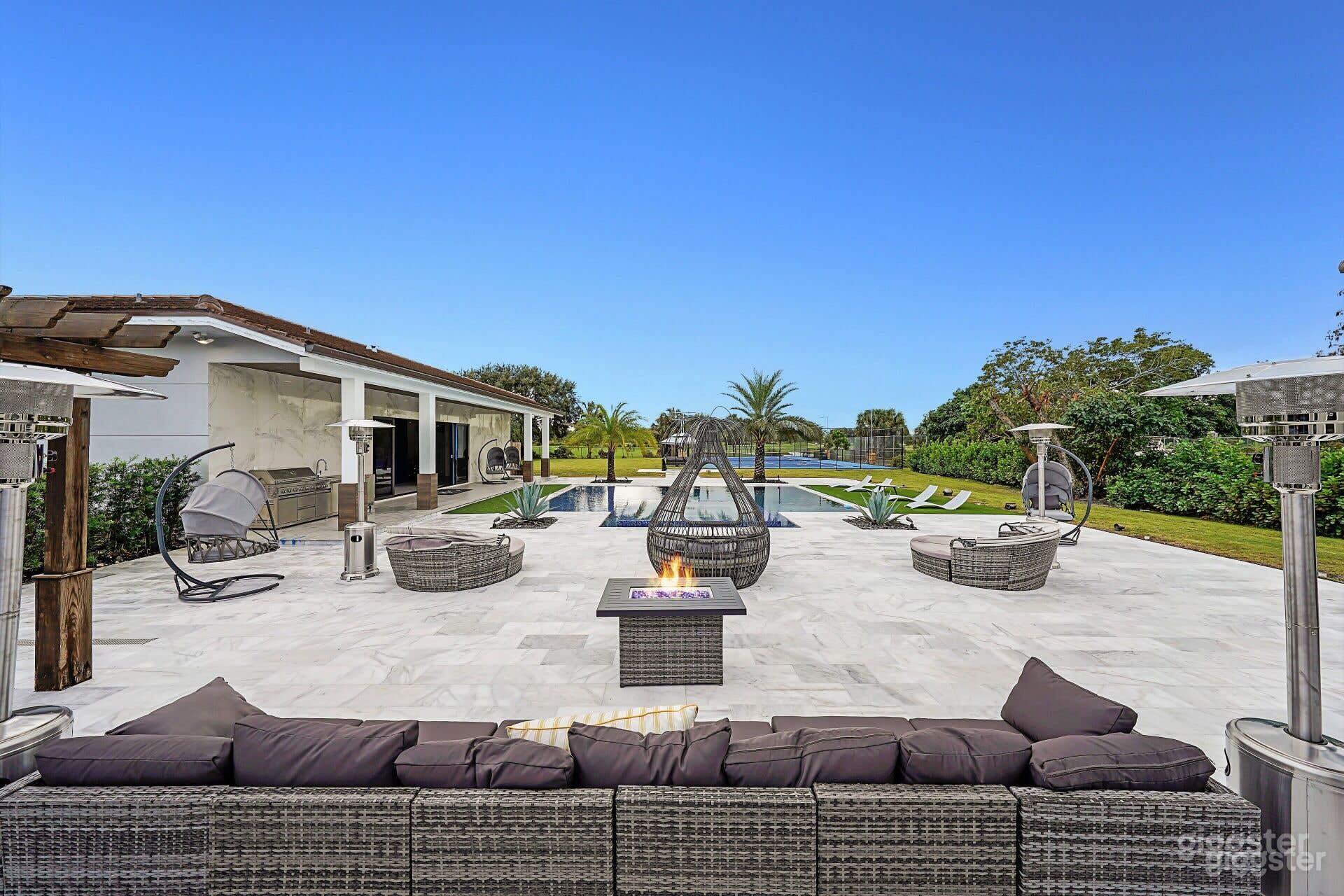 Amazing Pool in a Fort Lauderdale Paradise Oasis! Photo 4
