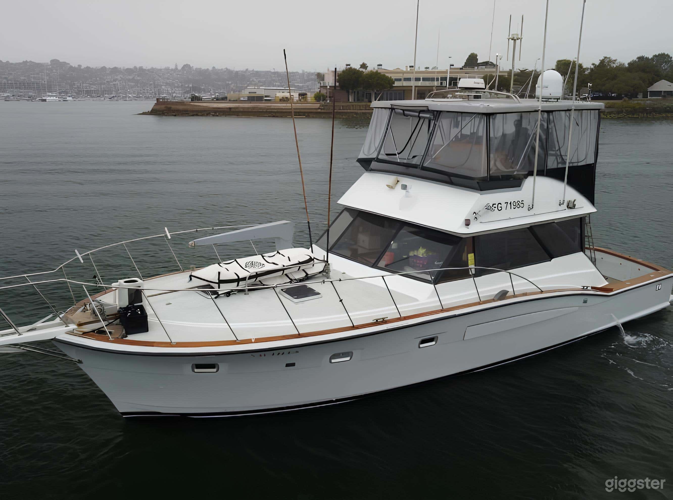 Nautilus 50' FISHING CHARTER Photo 1