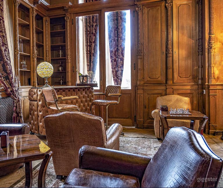  Royal Presidential Apartment 