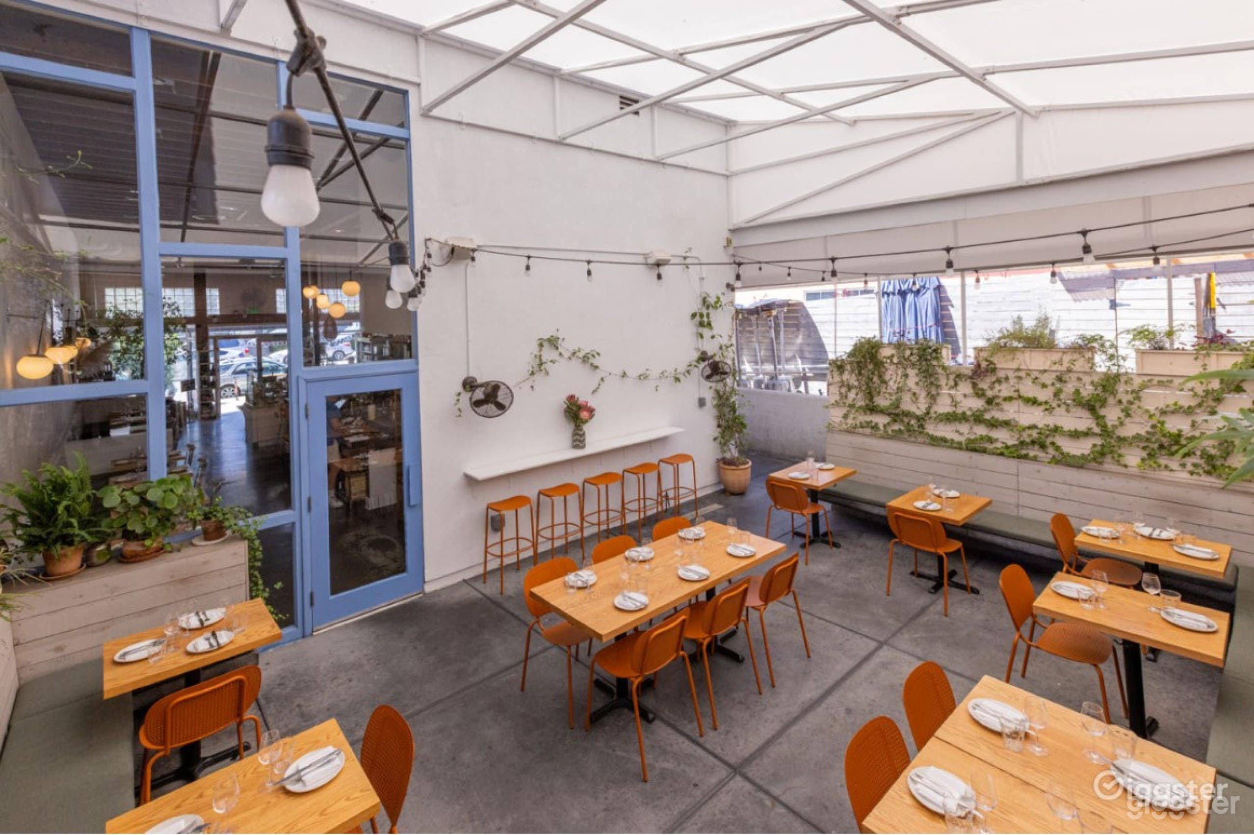 Stunning Side and Back Patio Venue (Full Buy Out) Photo 4