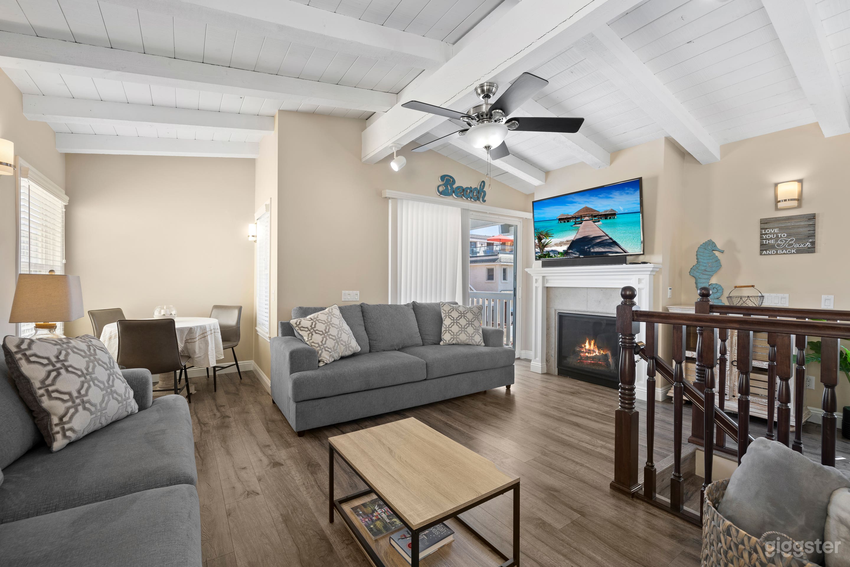 Upstairs living area