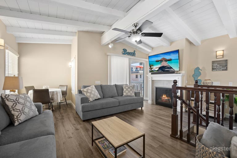  Upstairs living area 