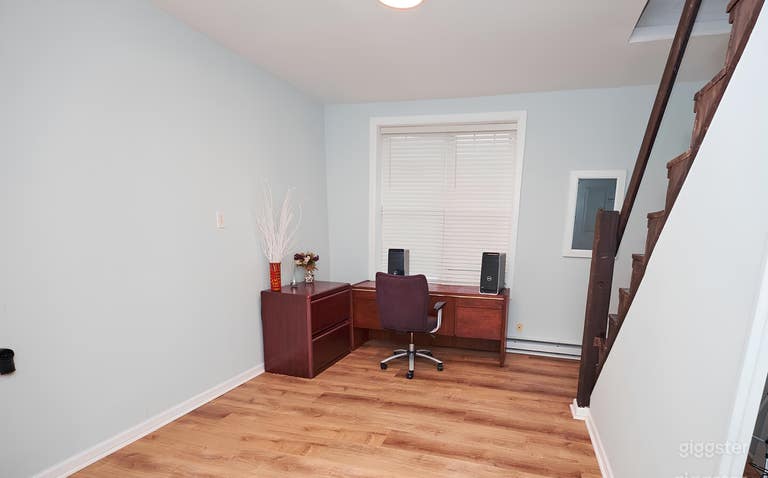  Two Floor Office Space Ideal for Entrepreneurs 