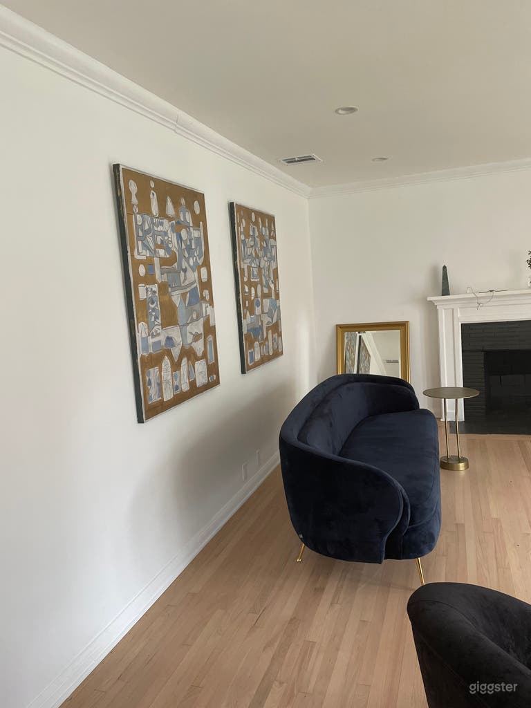  1930s - Beverly Hills: Elegant Victorian Home 