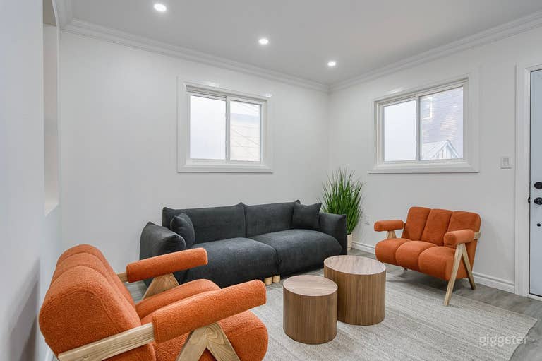  Renovated Victorian Home with Bright Modern Interiors 