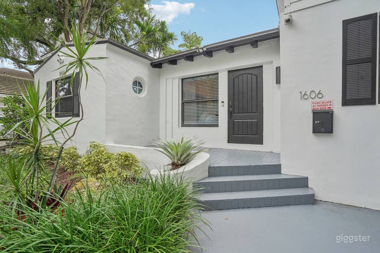  Luxury Executive Home | Walk to Las Olas 