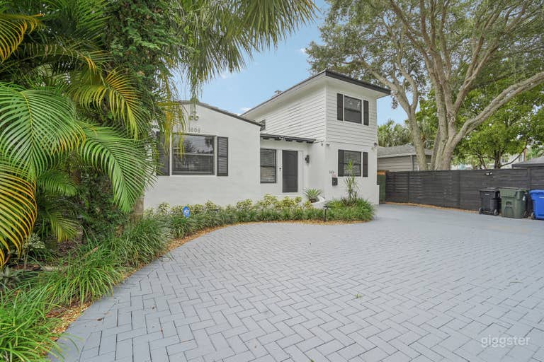  Luxury Executive Home | Walk to Las Olas 
