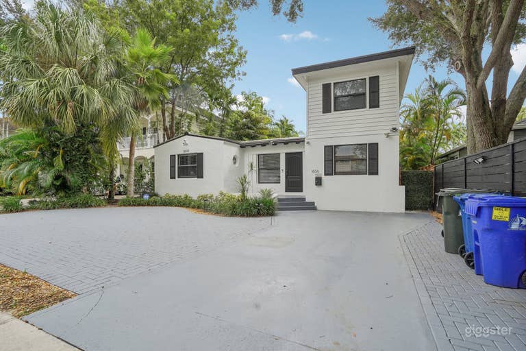  Luxury Executive Home | Walk to Las Olas 