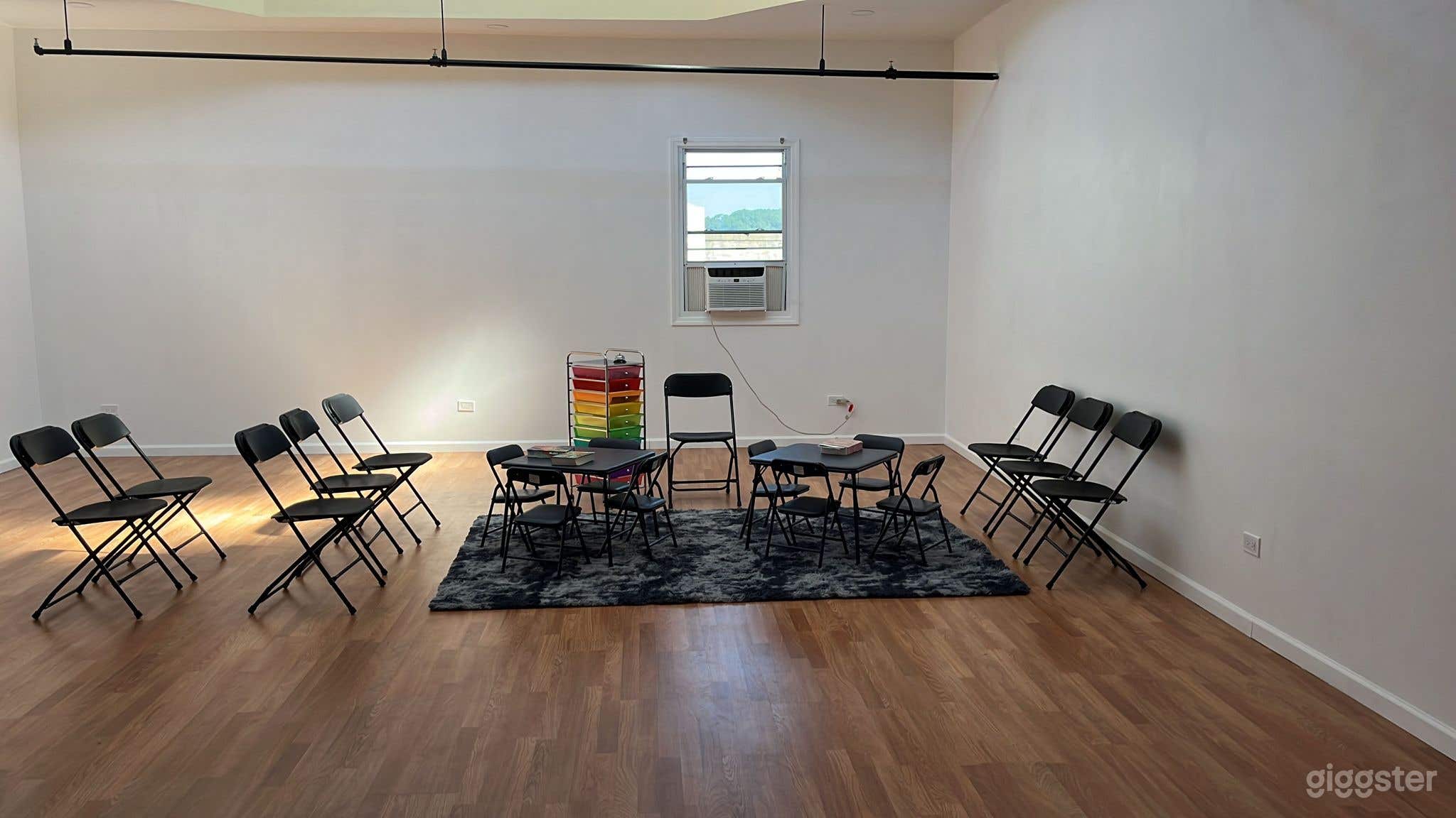 MULTI USE PURPOSE SPACE Photo 2