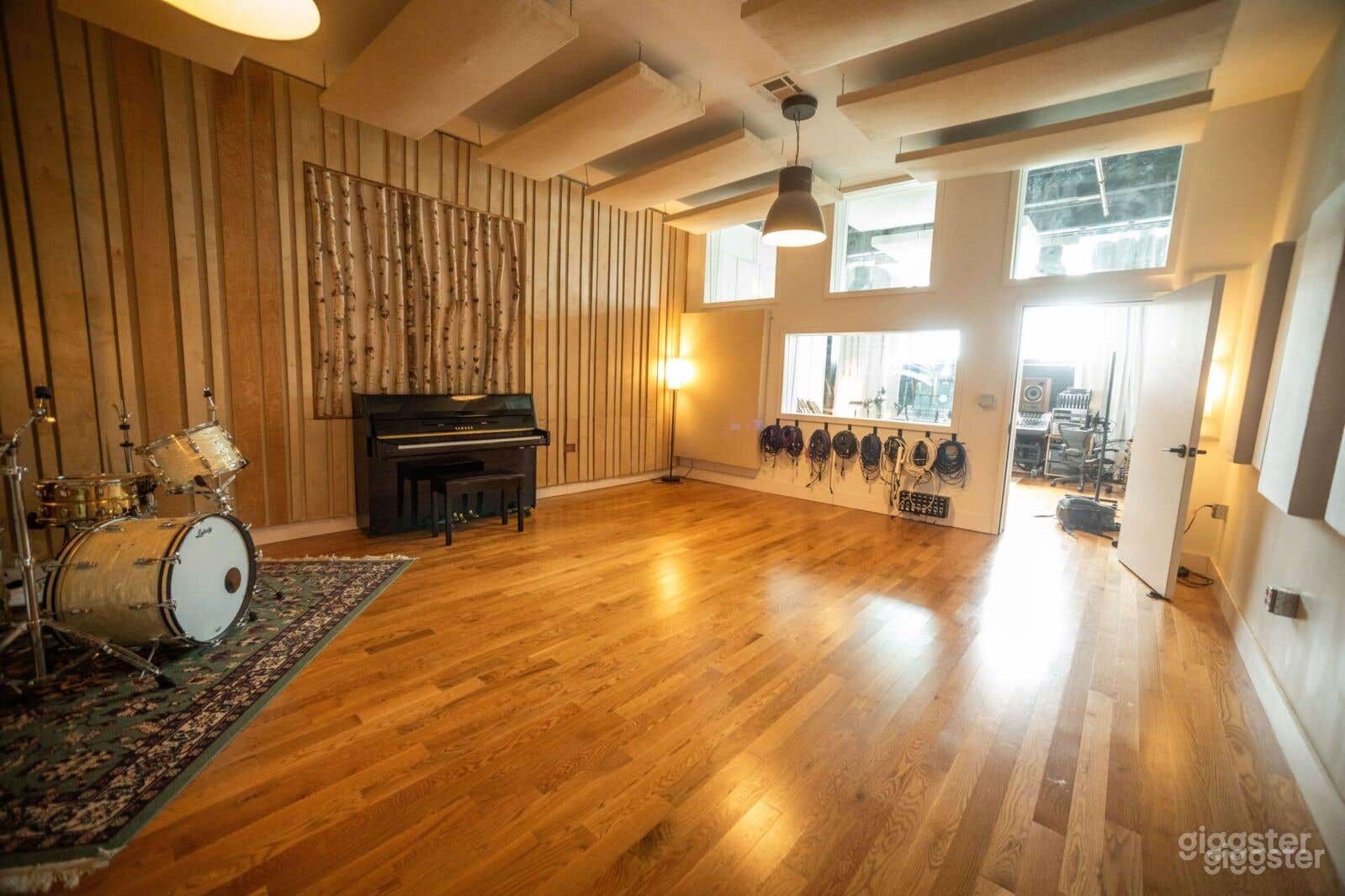 Live Room &amp; Control Room – Premier Music Space in Bushwick Brooklyn, NY Photo 1