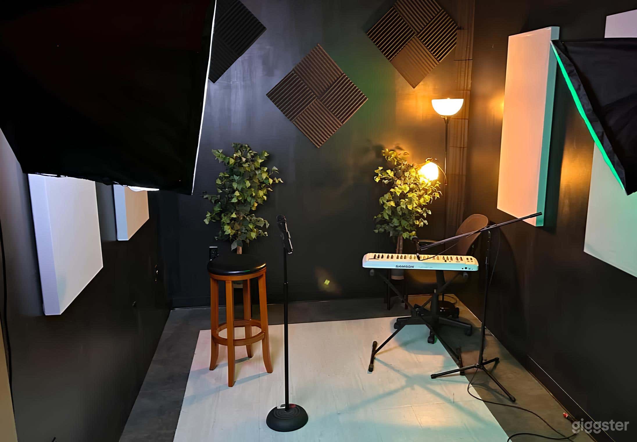 Intimate Venue-Style Performance Space Photo 4