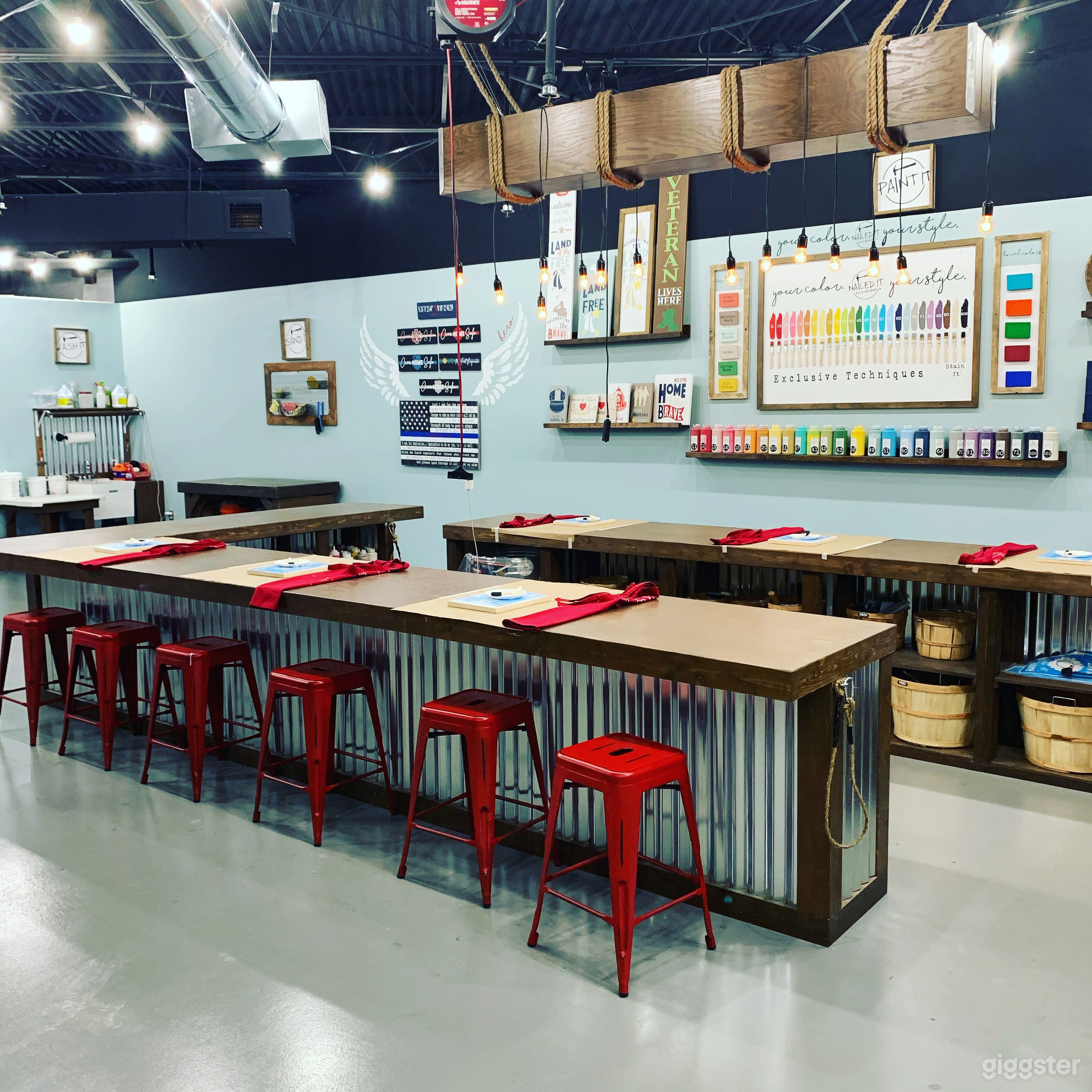 Arts and crafts shop and Event Space  Photo 1