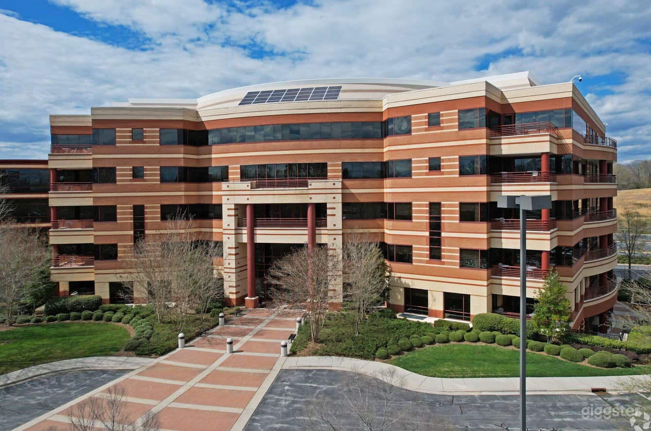 100+ Acre Versatile Campus – Lakes | Trails | Office Photo 3