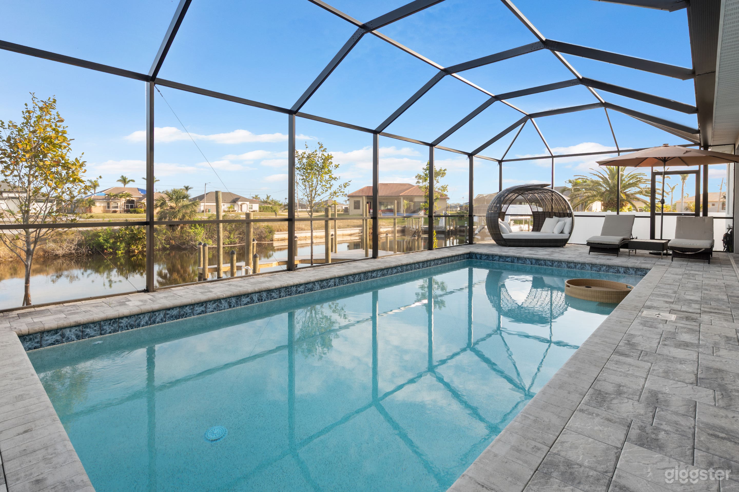 Cape Coral Gulf Access Heated Pool OASIS! Photo 1