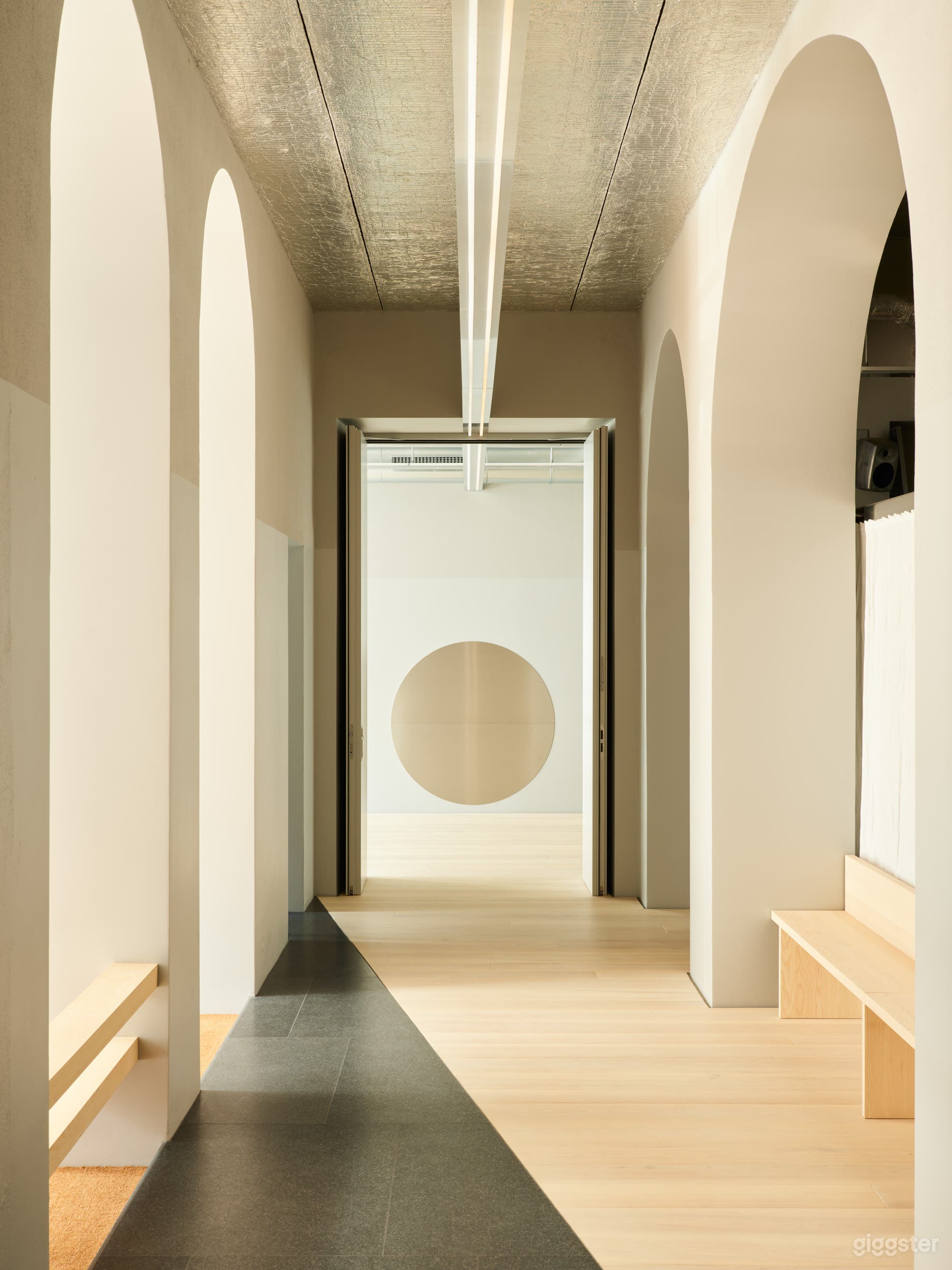 Modernes Wellness & Sportstudio im Herzen von Berlin-Mitte Foto 3