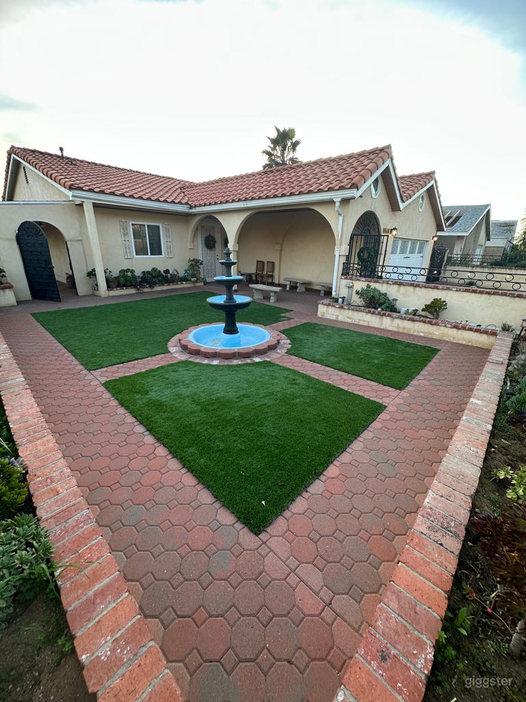  Unique, rare, luxury 360 view of city 