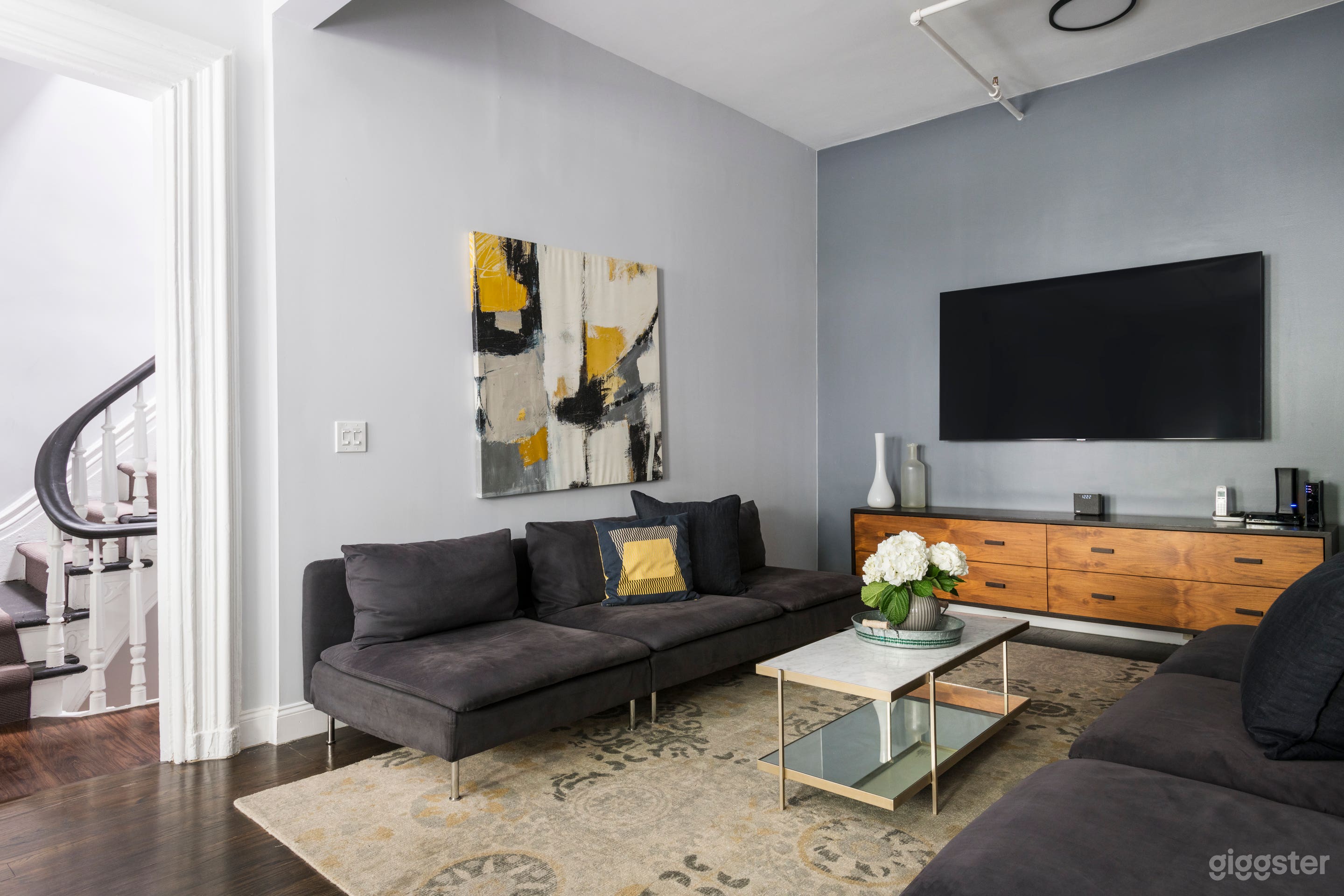 Midtown Manhattan Four Bedroom Townhouse Photo 3