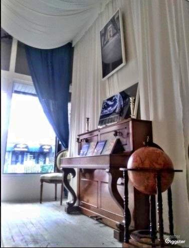 Foreign Lens Photo 2