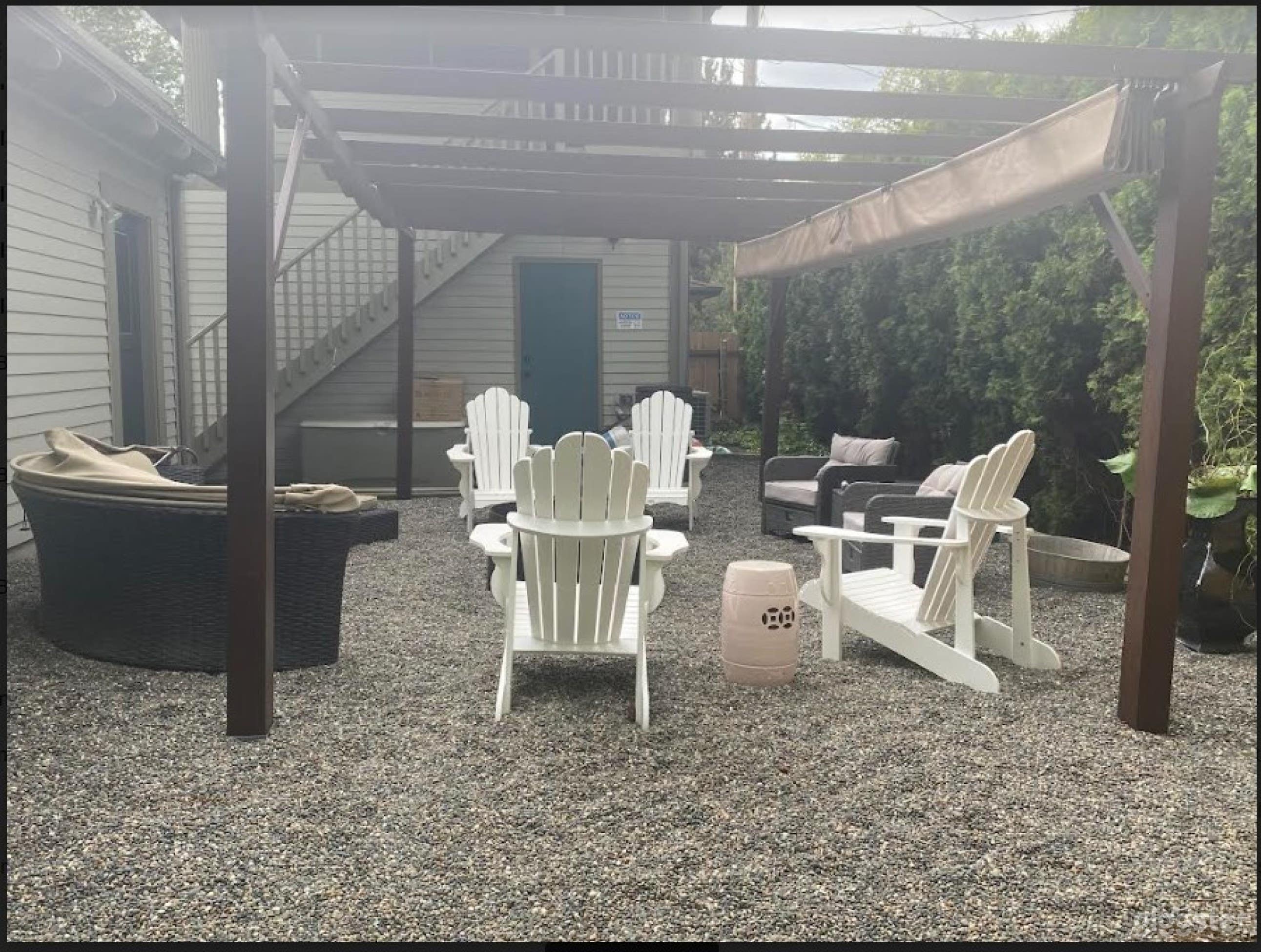 West Lawn And Porch With Firepit Photo 3