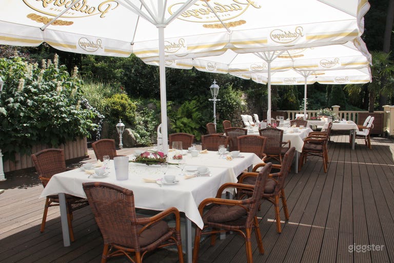  Palmenterrasse - Konferenzraum für 36 bis 150 Personen 