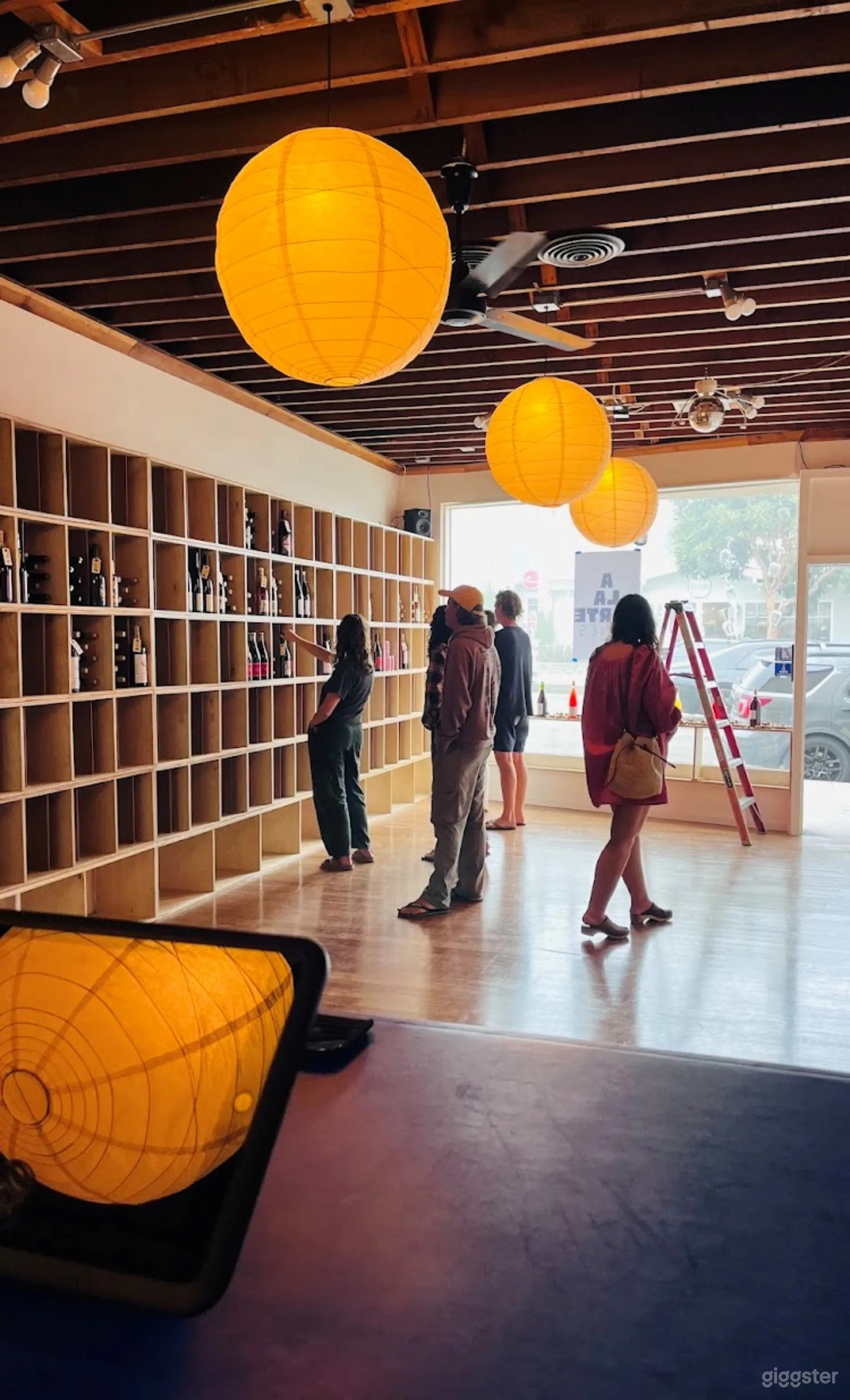 Chic Natural Wine Shop in Laguna Beach Photo 1