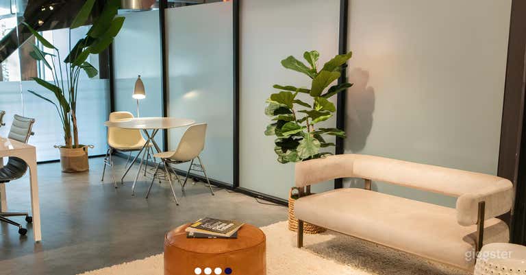  Suite 100M: Dynamic Meeting Space 