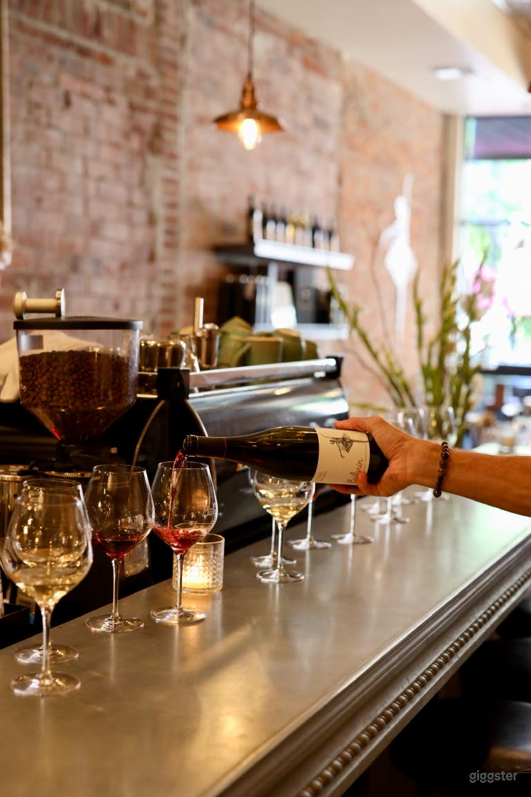  Historic Wine Tasting Room in Downtown Sacramento 