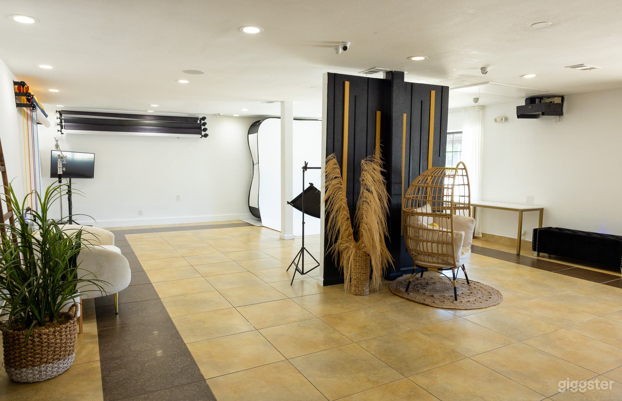 Boutique Photography Space  Photo 3