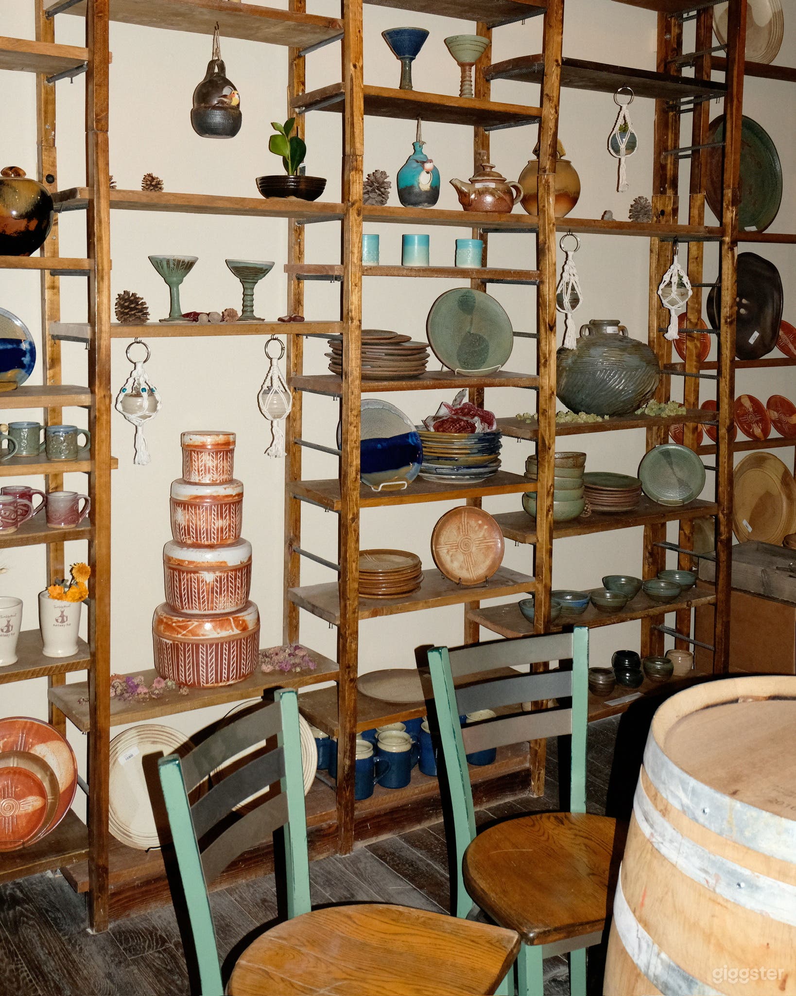 Unique Pottery Pub in Downtown Santa Fe Photo 2