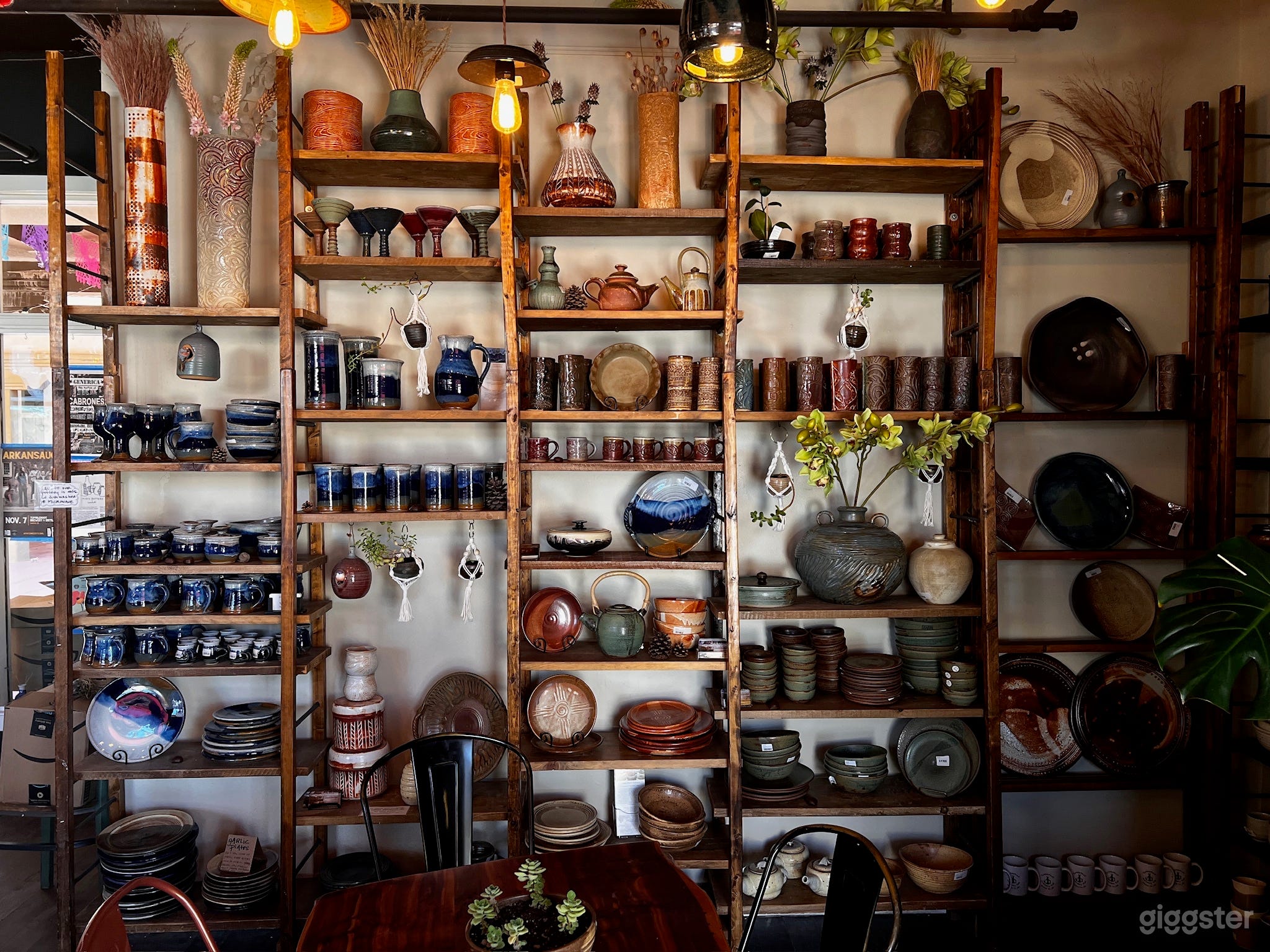 Unique Pottery Pub in Downtown Santa Fe Photo 1